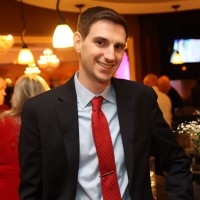 Joe Donahue