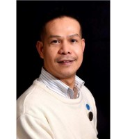 Roberto Rosales