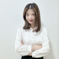 Corrine Lee