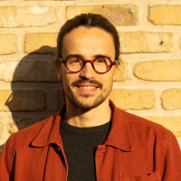 Toni Lorente
