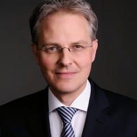 Dr. Dieter Starke