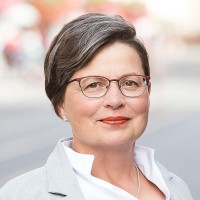 Jutta Henzler