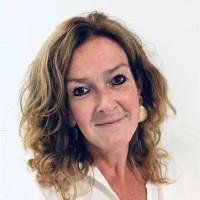 Manon Van Der Lee