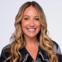 Kelly Rubio, Rn
