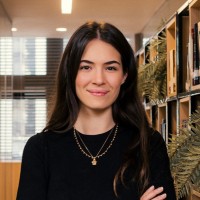 Anna Laura Lacerda