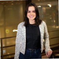 Paula Corrêa
