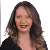 Tuğba Hüsnü