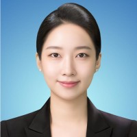 김지은