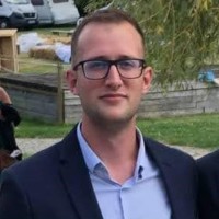 Steven Touzeau