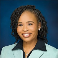 Dee Hampton