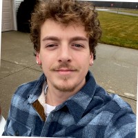 Evan Priest
