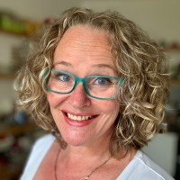 Anne-Mieke Bovelett
