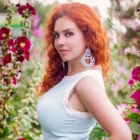 Анна Богомолова