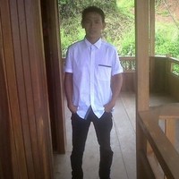 Dolfi Ratulaki