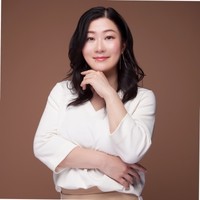 Vivian Liu