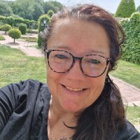 Nicole Van Didden