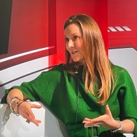 Anouschka Elliott, CFA