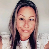 (Choc) Caroline Hollick