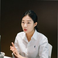 Suji Kim