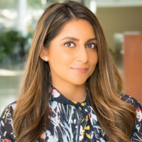 Cinthia S.