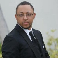 DERRICK COX