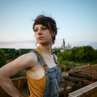 Eleanor Kahn