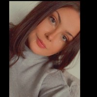Hollie Cousins