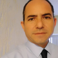 Victor Hugo Montaño Jaramillo