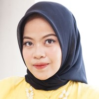 Della Rizki