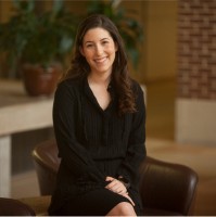 Emily Kahn, Mba