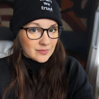 Carly Thompson (Vickers)
