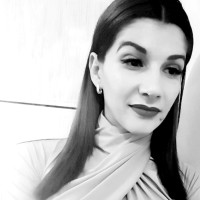 Elena Adriana G.