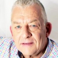 Graeme Holmes