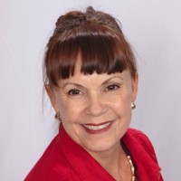 Nancy Wolthuis