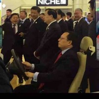 何崇中