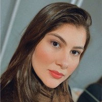 Stefani Queiroz