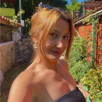 Özge İleri