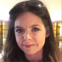 Lynne James