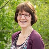 Suzanne Van Beek