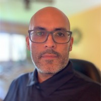 Roberto Robles