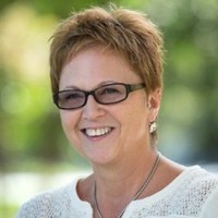Lynn Davis
