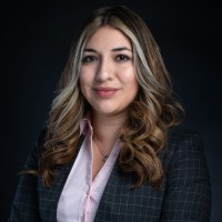 Mayra Alaniz, Mba