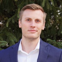 Tyler D.