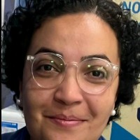 Tais R. C. Oliveira