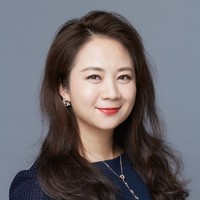 Helen Zhou