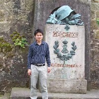 Charis Hu