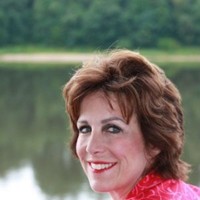 Suzanne Homme