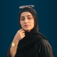 Warda Ishtiaq -Social Media Designer and Product designer