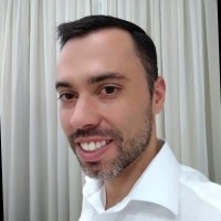 Tiago Farias