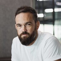Simon Reid